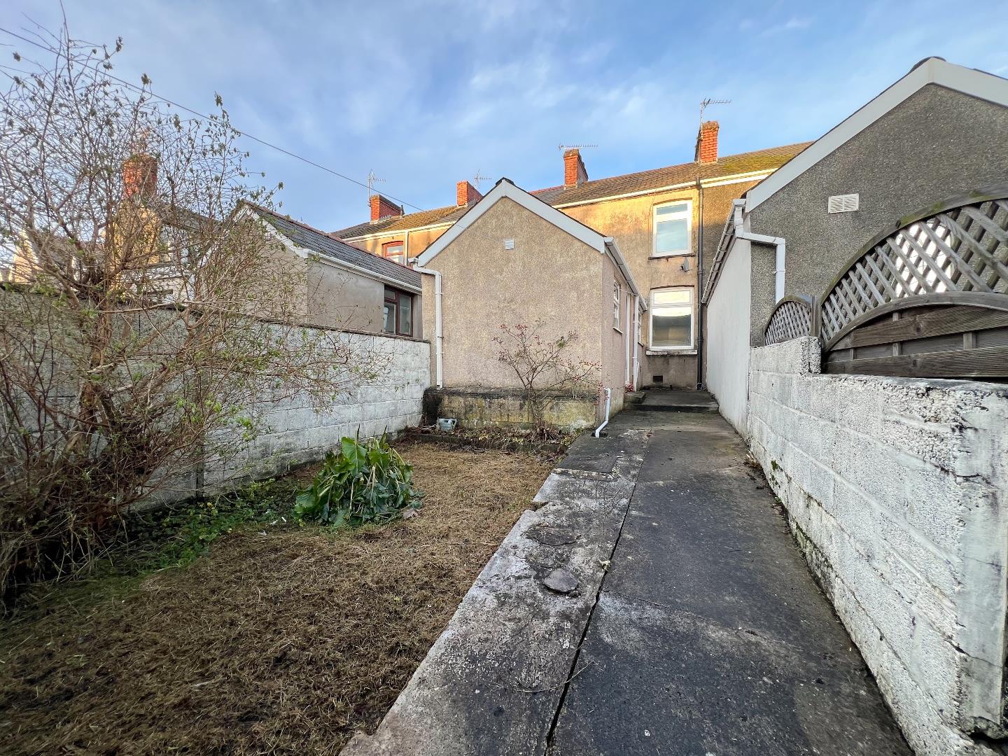 Cemetery Road, Bridgend, CF31 1NA